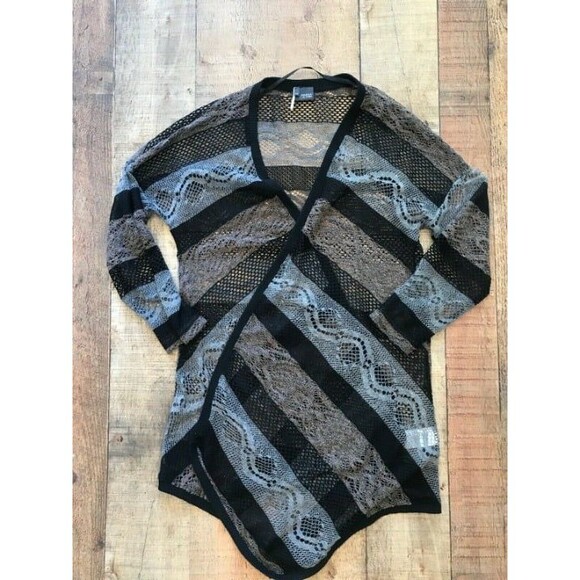 Sparkle & Fade Open Weave Cardigan Silver Black Open Front Medium Stripes - Picture 5 of 7